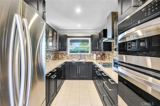 6830 Bothwell Road, Reseda, CA 91335