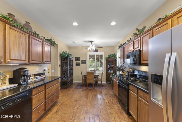 19417 N TALLOWOOD Way, Surprise, AZ 85387