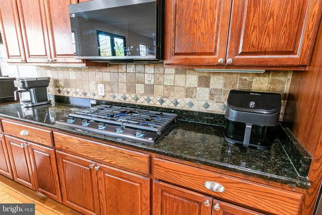 17183 CORDER RD, Elkwood, VA 22718