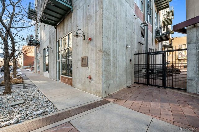 1050 Cherokee Street 406, Denver, CO 80204