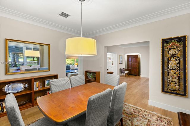 1901 Country Club Prado, Coral Gables, FL 33134