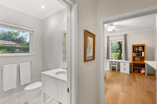 1901 Country Club Prado, Coral Gables, FL 33134