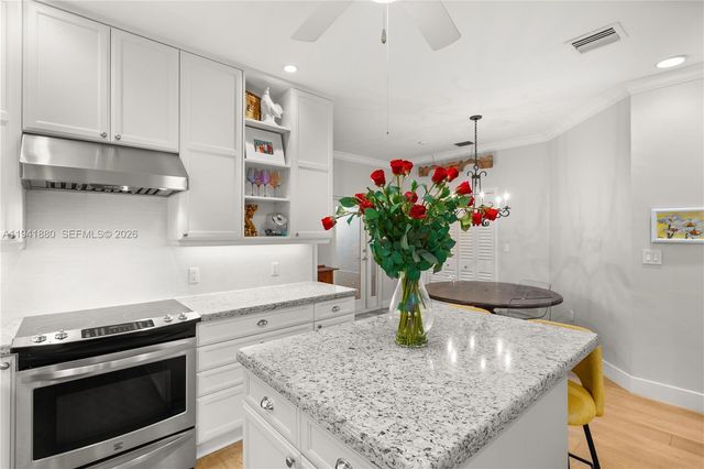 1901 Country Club Prado, Coral Gables, FL 33134