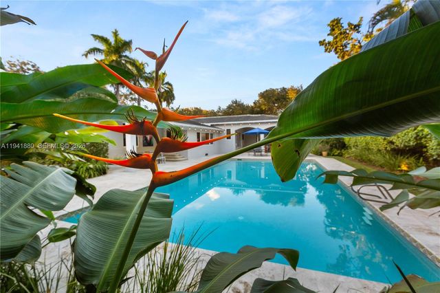 1901 Country Club Prado, Coral Gables, FL 33134