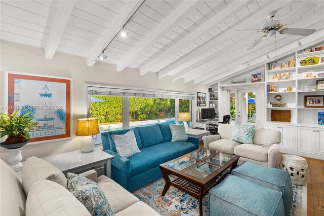 1901 Country Club Prado, Coral Gables, FL 33134