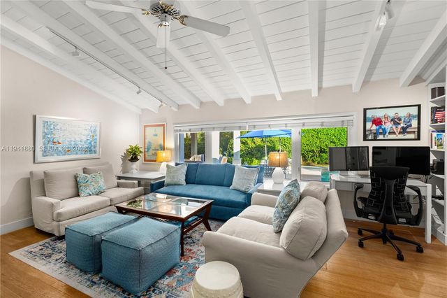 1901 Country Club Prado, Coral Gables, FL 33134