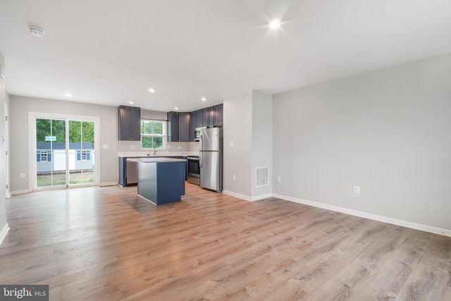 128 HARPER LN, Fredericksburg, VA 22405