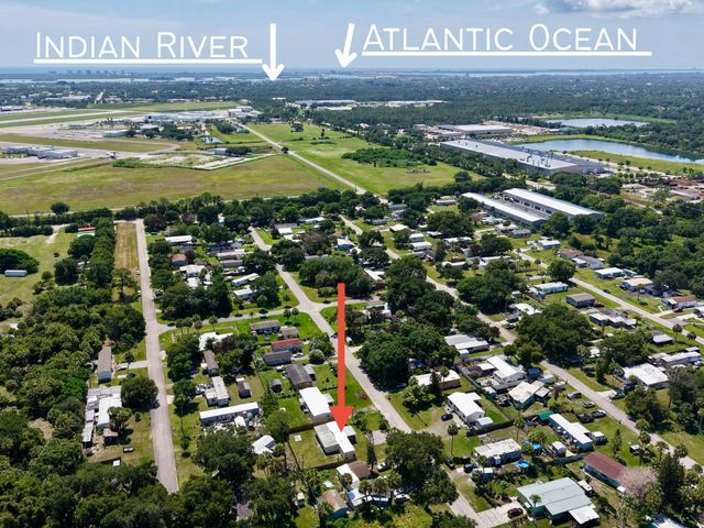 5204 Deanna Lane, Fort Pierce, FL 34946