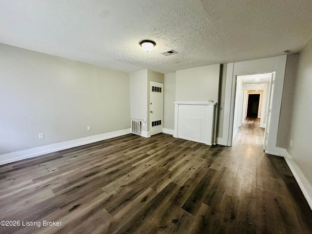 2300 W Madison St, Louisville, KY 40211