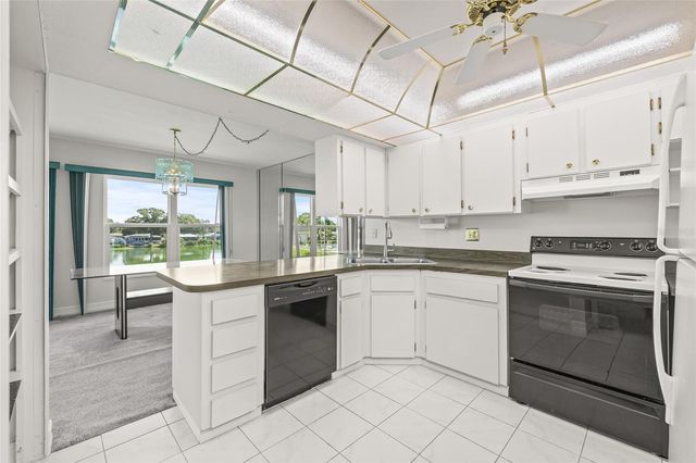 1655 S HIGHLAND AVENUE J390, Clearwater, FL 33756