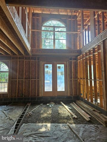 6336 LINCOLNIA RD, Alexandria, VA 22312