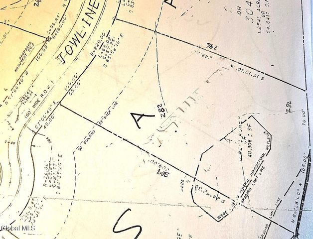 4 Towline Lane, Clifton Park, NY 12065