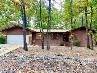 45 Pego Cir, Hot Springs Village, AR 71909