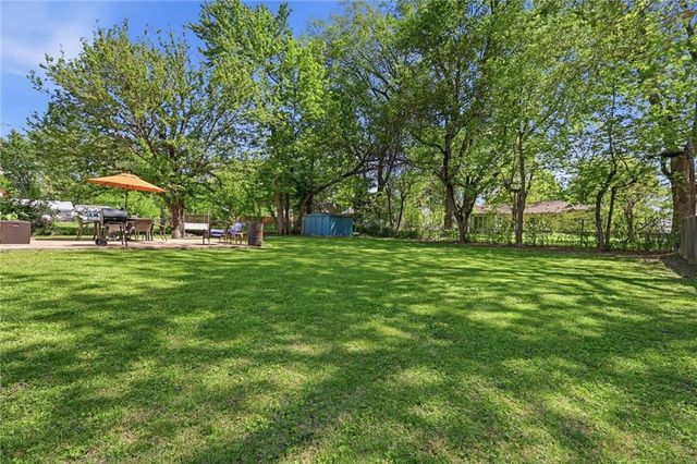 8233 Woodward Street, Overland Park, KS 66204