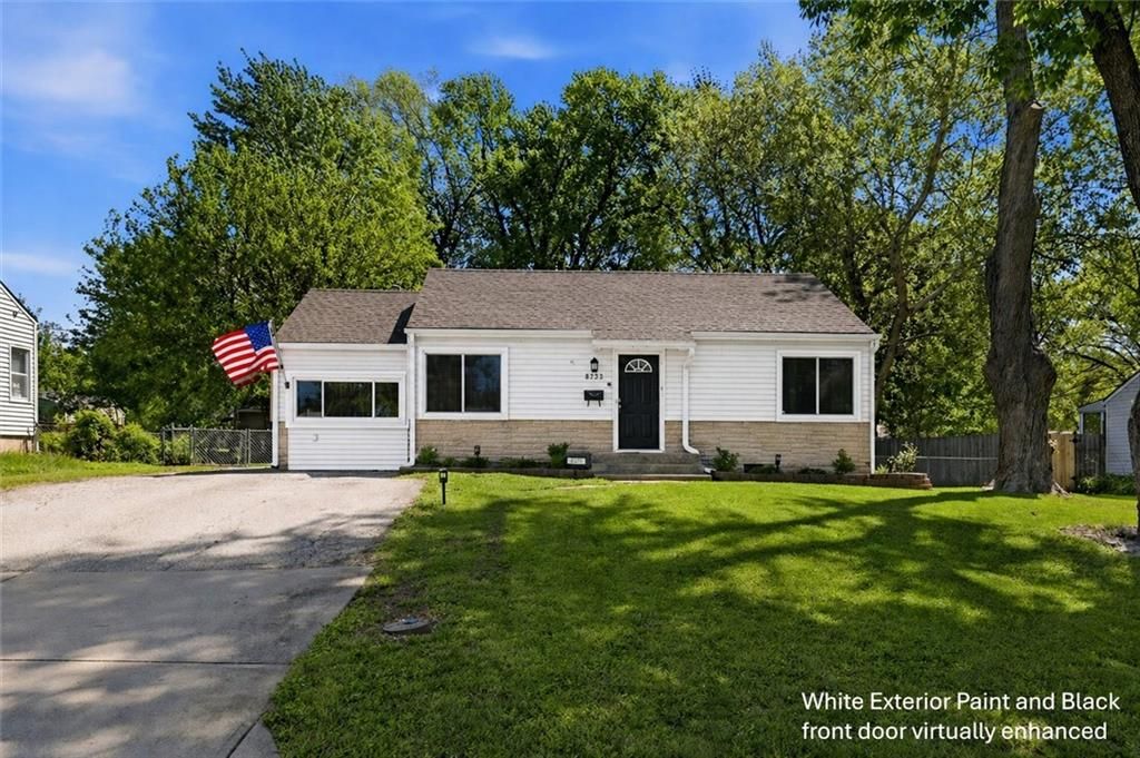 8233 Woodward Street, Overland Park, KS 66204