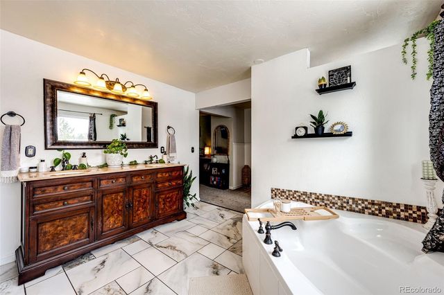 5961 Pinon Drive, Elizabeth, CO 80107