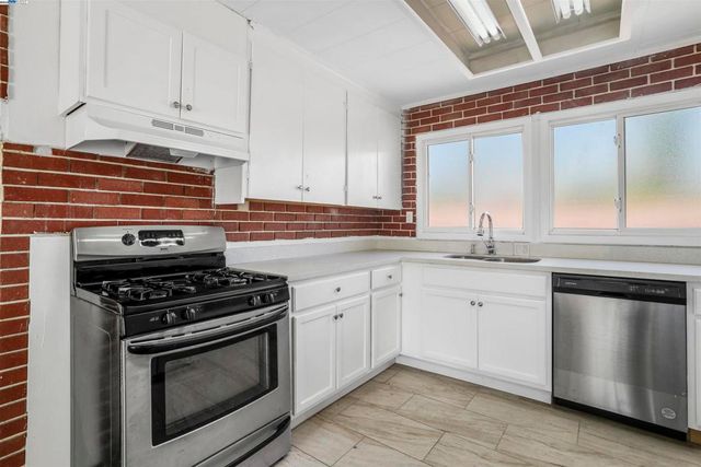 1925 Alpha Way, Antioch, CA 94509