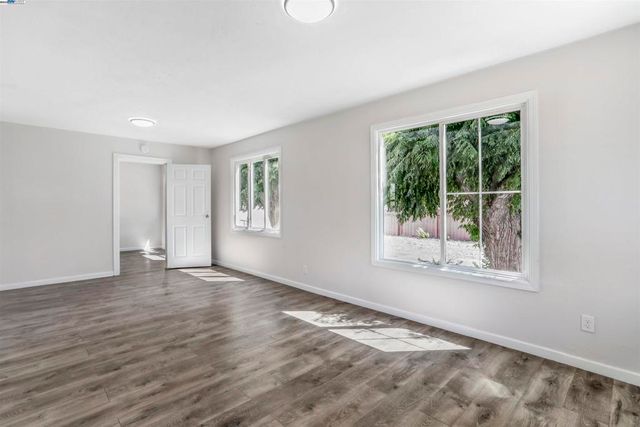 1925 Alpha Way, Antioch, CA 94509