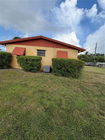 10701 SW 149th St, Miami, FL 33176