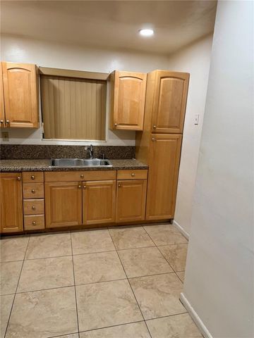 10701 SW 149th St, Miami, FL 33176
