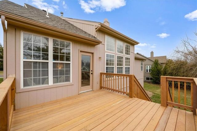 7633 W 148th Terrace, Overland Park, KS 66223