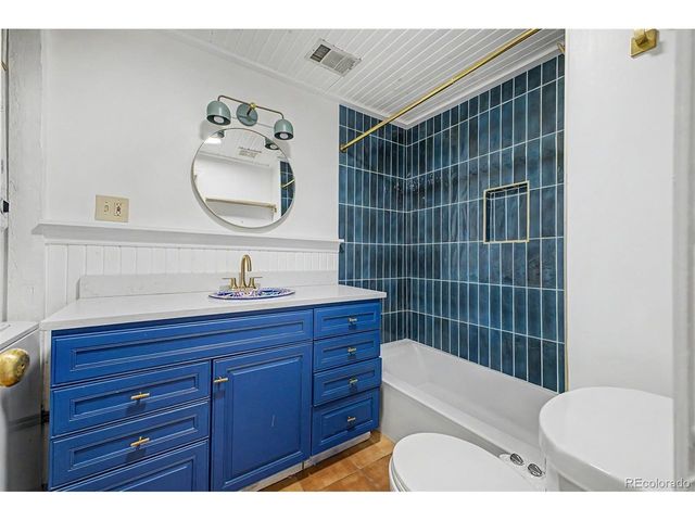 1962 S Logan St, Denver, CO 80210