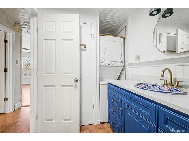 1962 S Logan St, Denver, CO 80210