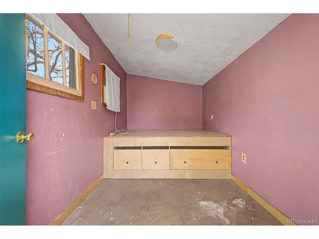 1962 S Logan St, Denver, CO 80210