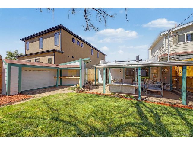 1962 S Logan St, Denver, CO 80210