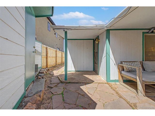1962 S Logan St, Denver, CO 80210