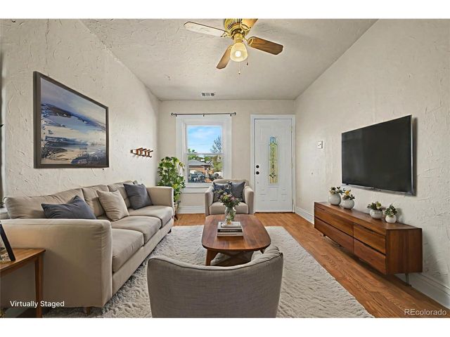 1962 S Logan St, Denver, CO 80210