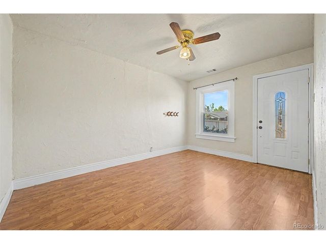 1962 S Logan St, Denver, CO 80210