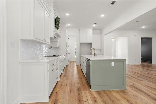 2 South Founders Way, Hattiesburg, MS 39401