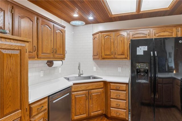 18703 Plattsburg Road, Holt, MO 64048