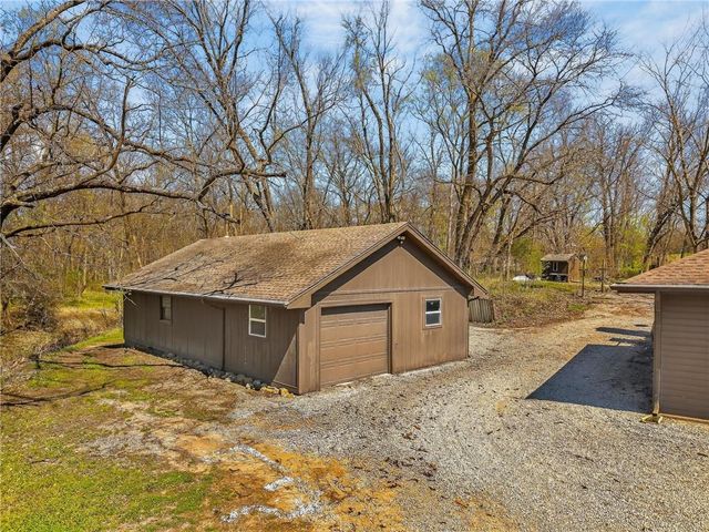18703 Plattsburg Road, Holt, MO 64048
