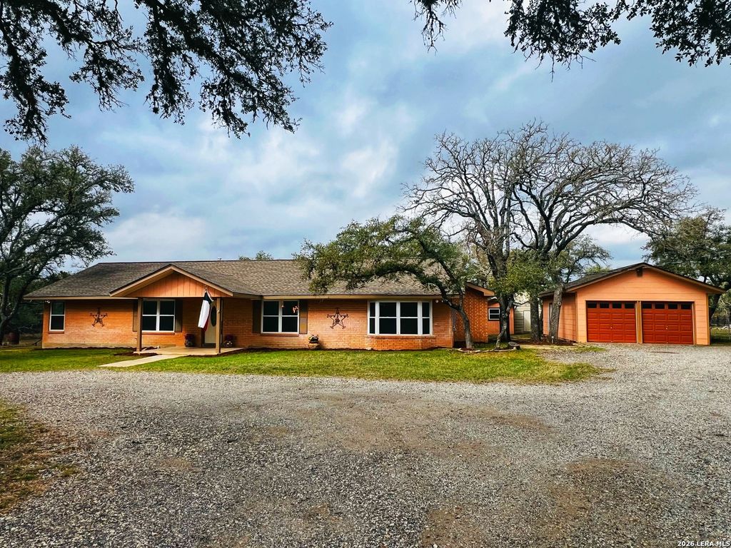 30511 Oakview, Bulverde, TX 78163