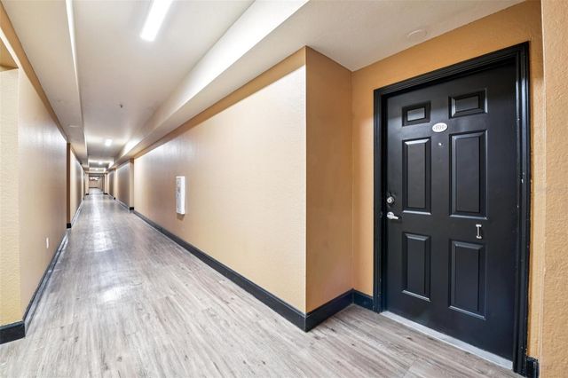 911 N ORANGE AVENUE 101, Orlando, FL 32801