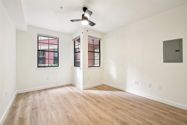 911 N ORANGE AVENUE 101, Orlando, FL 32801