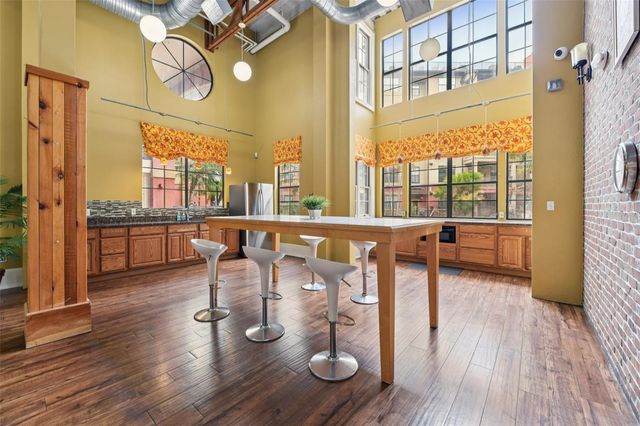 911 N ORANGE AVENUE 101, Orlando, FL 32801