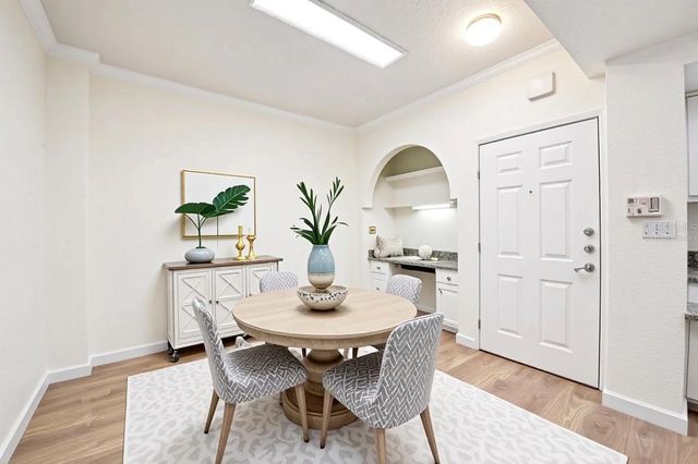 911 N ORANGE AVENUE 101, Orlando, FL 32801