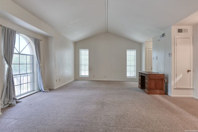 215 W Mistletoe, San Antonio, TX 78212