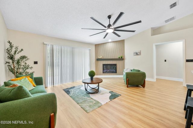 2912 COLD CREEK Boulevard, Jacksonville, FL 32221