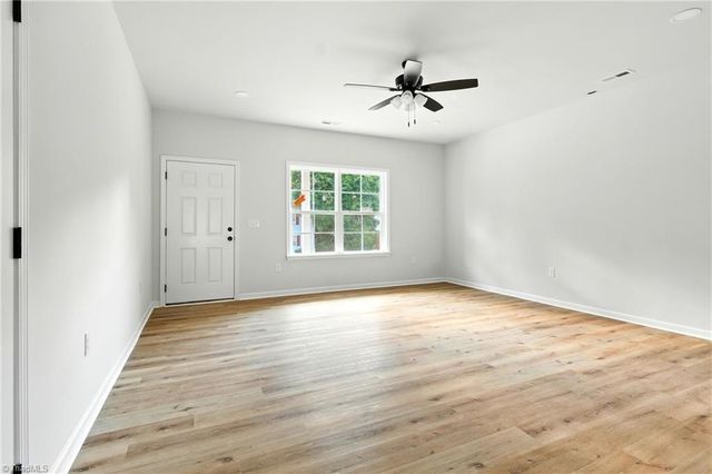 1911 Allyson Avenue, Greensboro, NC 27405