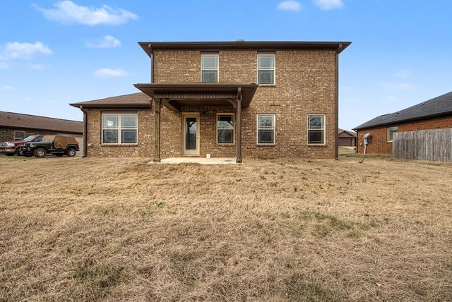 225 Masters Way, Fayetteville, TN 37334