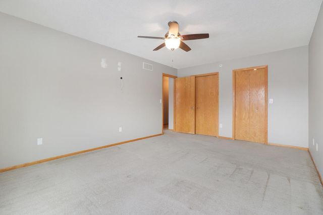 2230 Ranchview Lane N 96, Plymouth, MN 55447