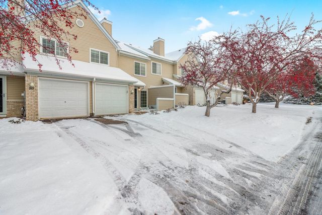 2230 Ranchview Lane N 96, Plymouth, MN 55447