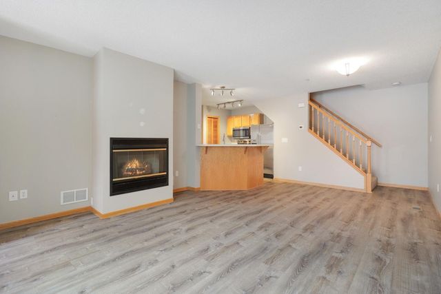 2230 Ranchview Lane N 96, Plymouth, MN 55447