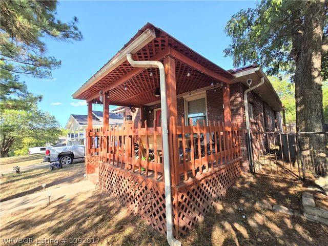 1505 S 12th Street, Fort Smith, AR 72901