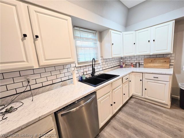 1505 S 12th Street, Fort Smith, AR 72901