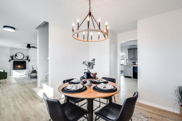 1410 Meeker Ct, Rose Hill, KS 67133